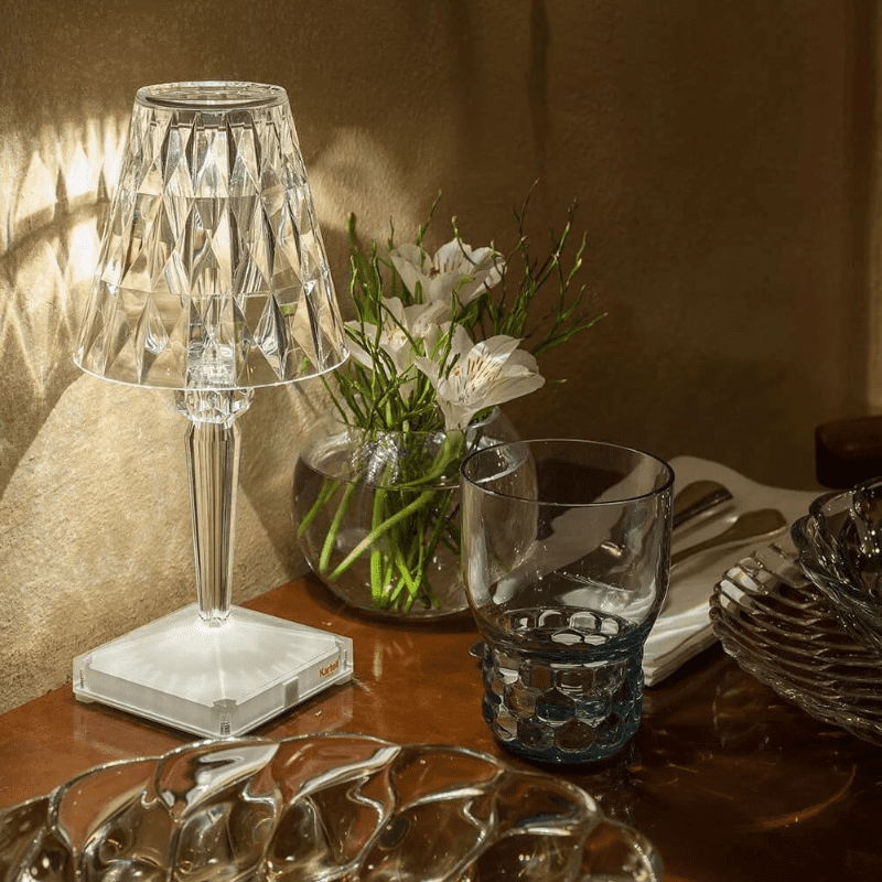 Luminária de Mesa LED Diamante USB 3 em 1 Sem Fio - Verse