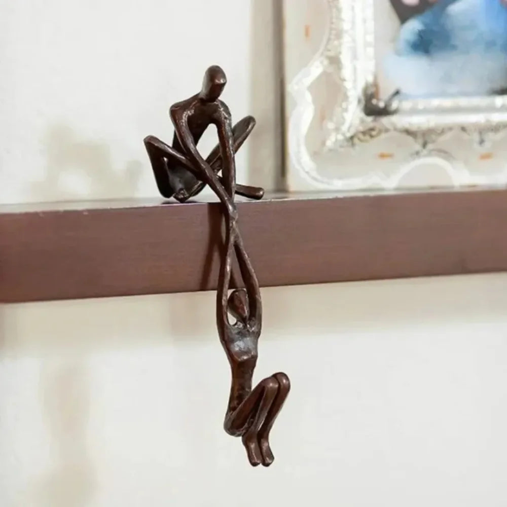 Escultura Homem e Mulher em Resina - Verse