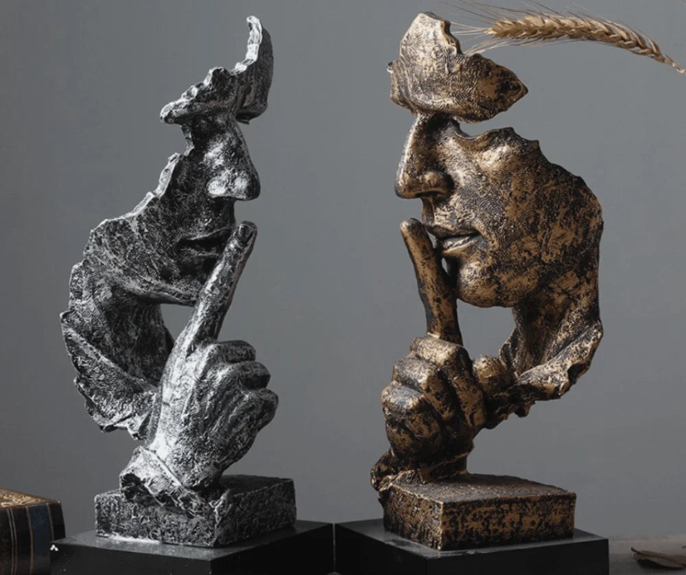 Escultura "Silêncio Vale Ouro" - Verse