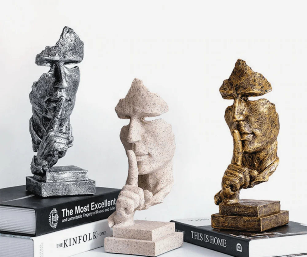 Escultura "Silêncio Vale Ouro" - Verse