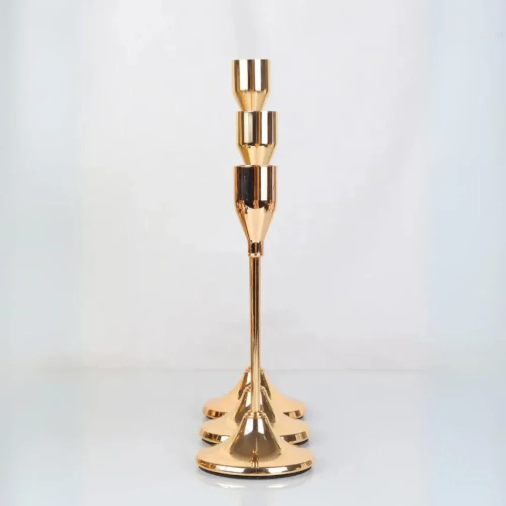 Castiçais de Vela Luxury Dourado 3 Peças - Verse